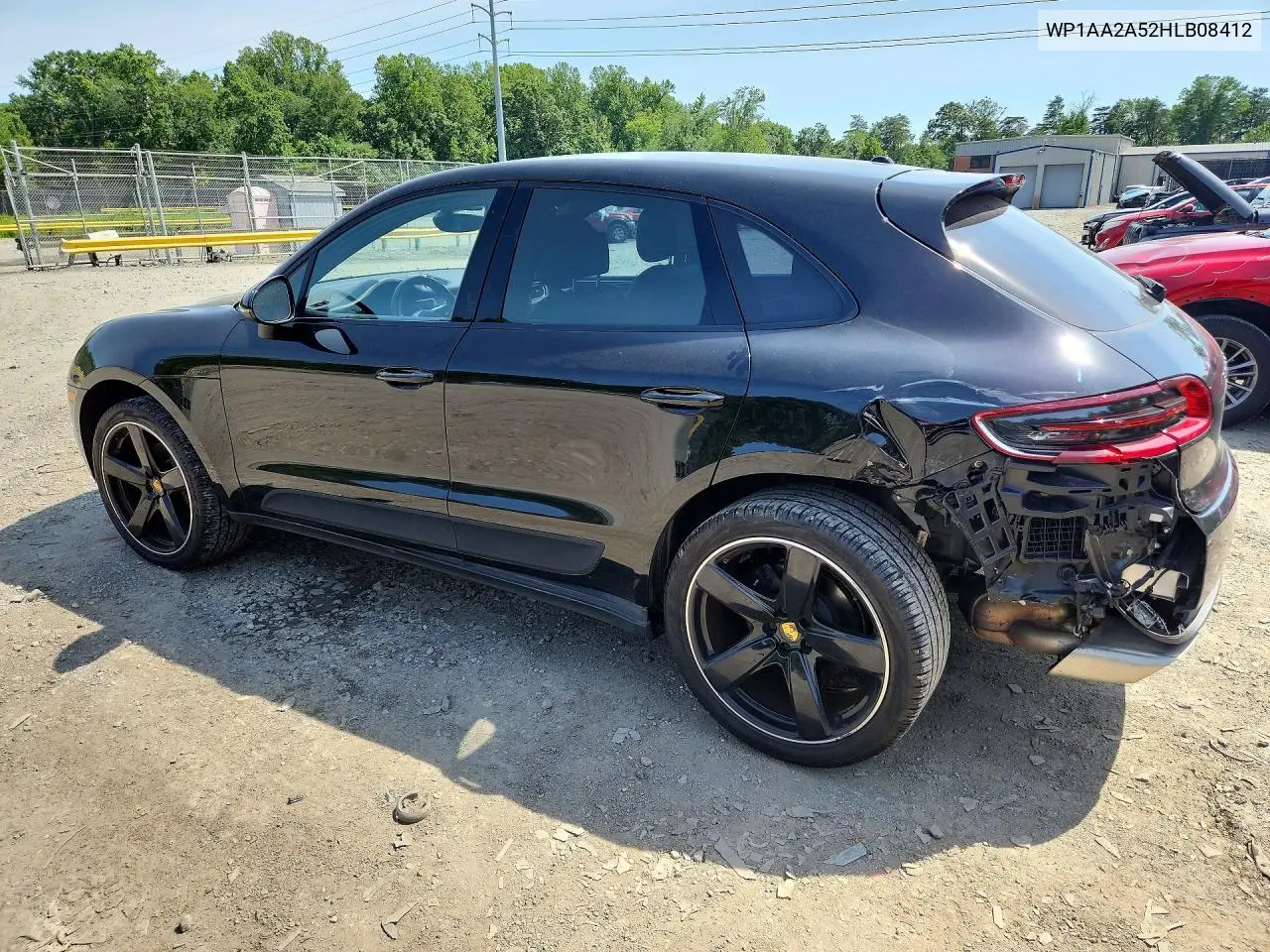 2017 Porsche Macan VIN: WP1AA2A52HLB08412 Lot: 59060276