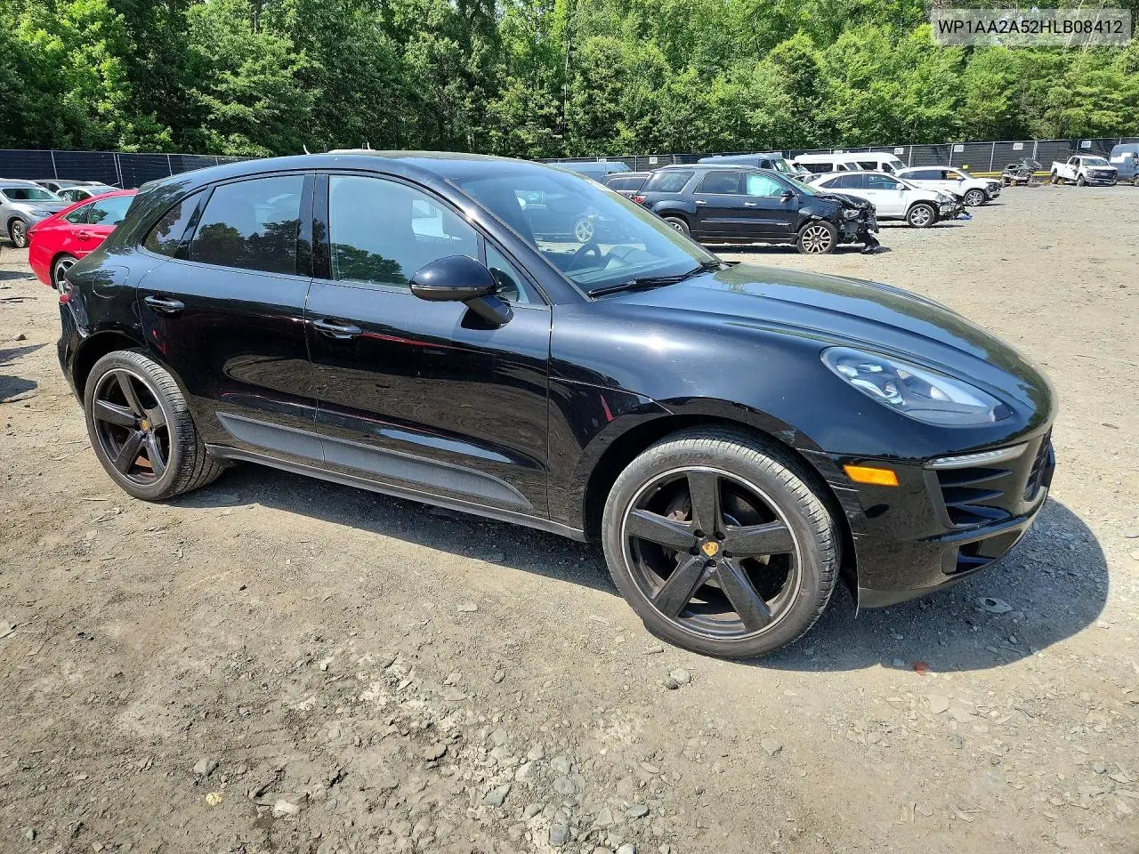 2017 Porsche Macan VIN: WP1AA2A52HLB08412 Lot: 59060276
