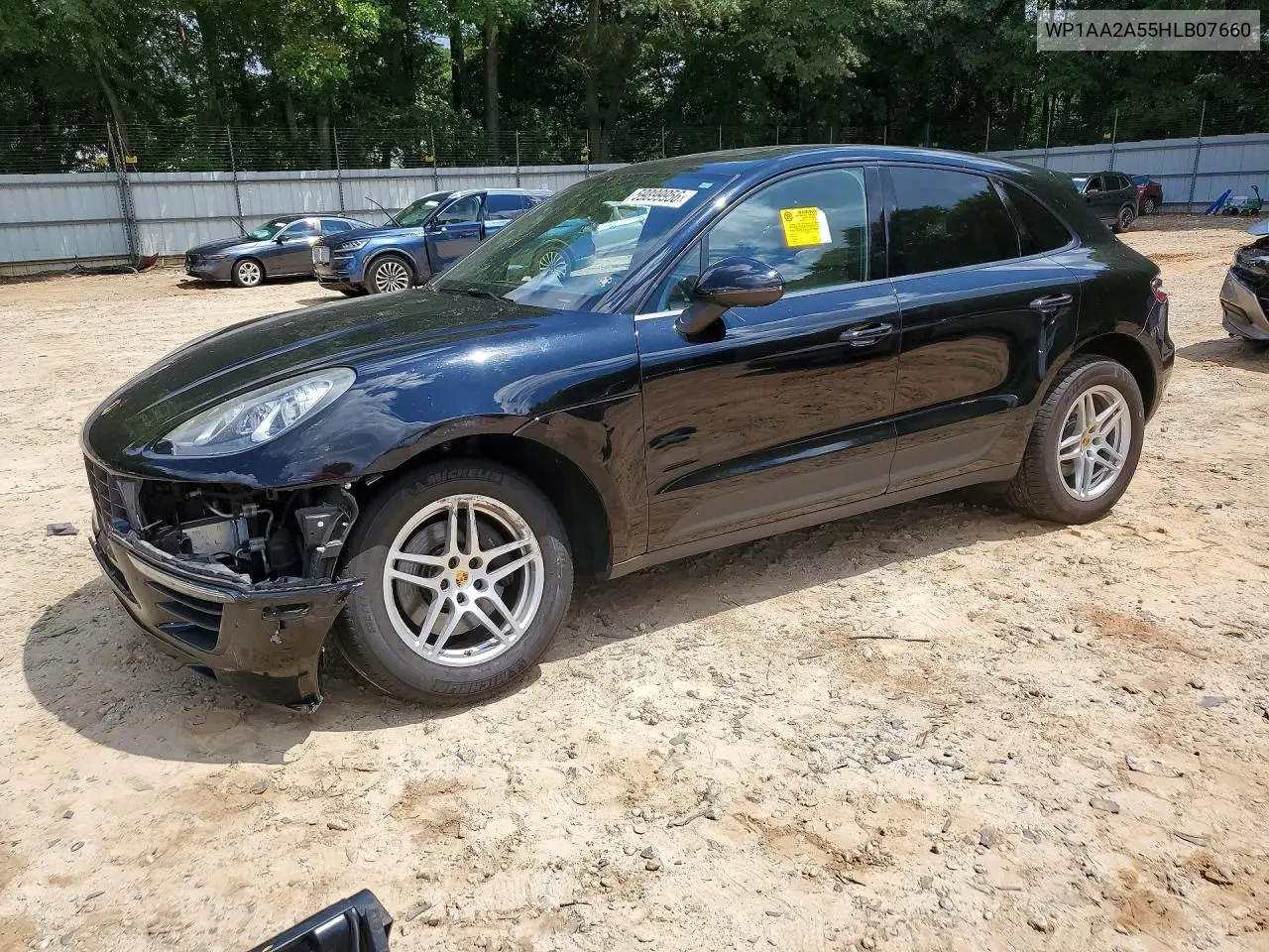 2017 Porsche Macan VIN: WP1AA2A55HLB07660 Lot: 59899956