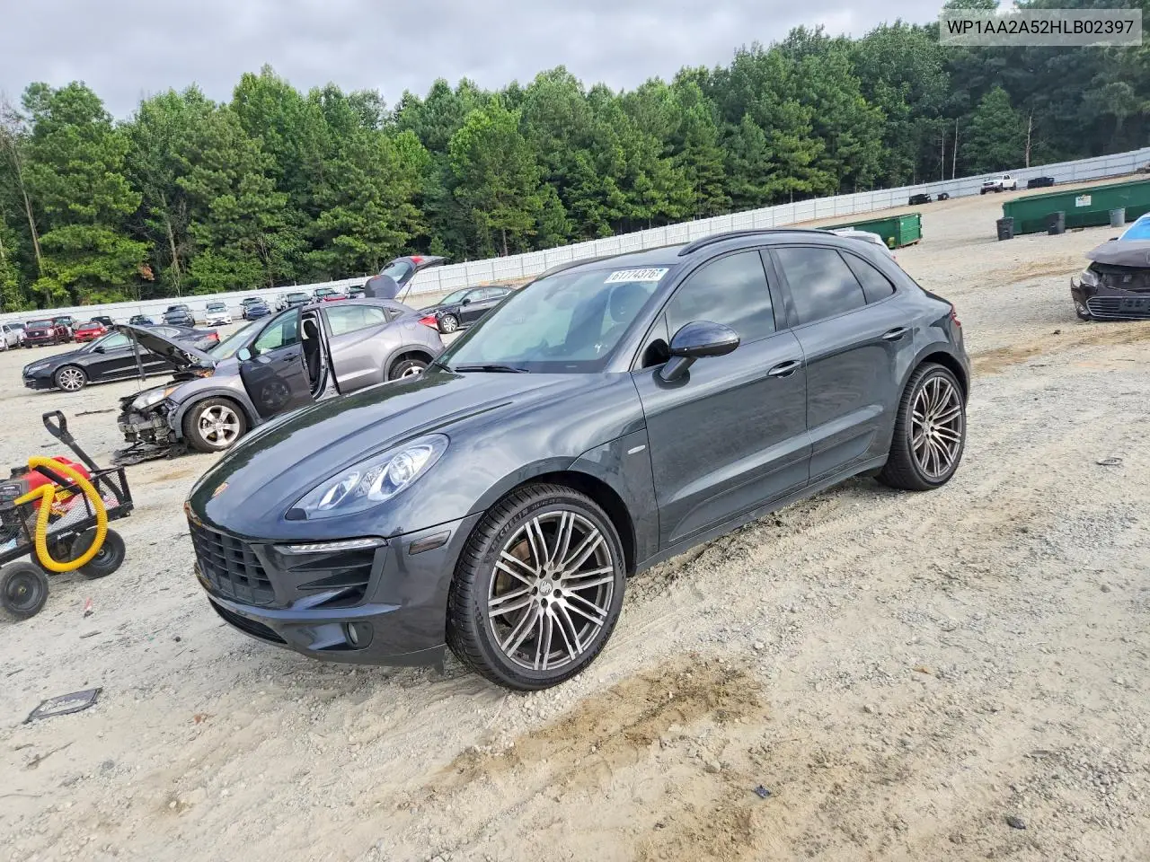 2017 Porsche Macan VIN: WP1AA2A52HLB02397 Lot: 61774376