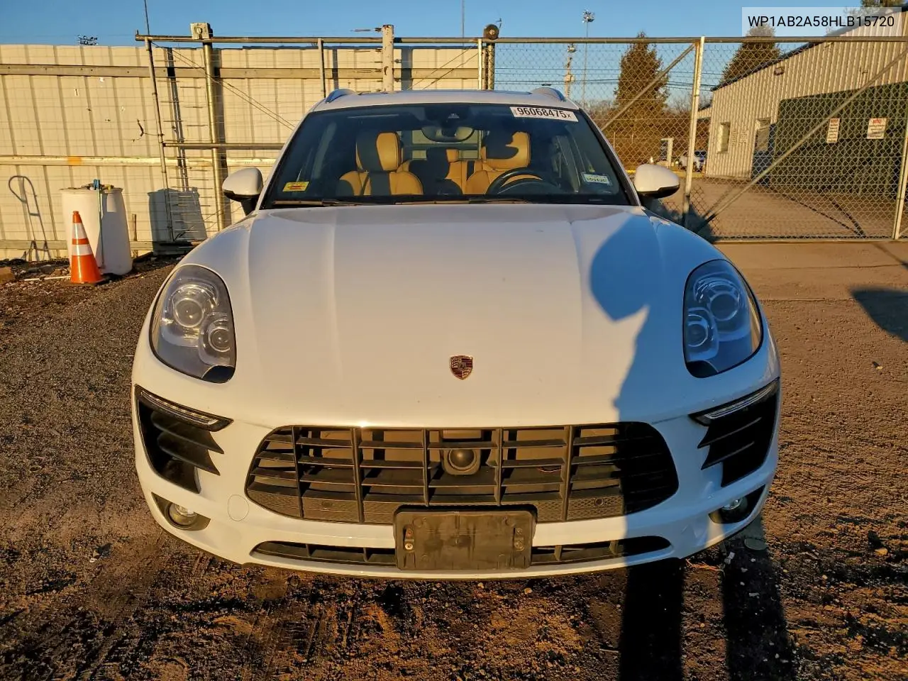 2017 Porsche Macan S VIN: WP1AB2A58HLB15720 Lot: 96068475