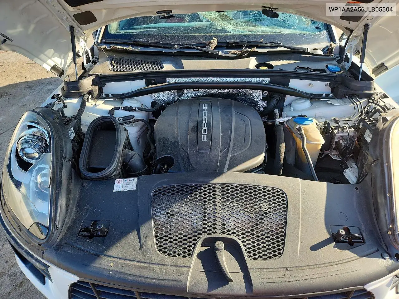 2018 Porsche Macan VIN: WP1AA2A56JLB05504 Lot: 59266126