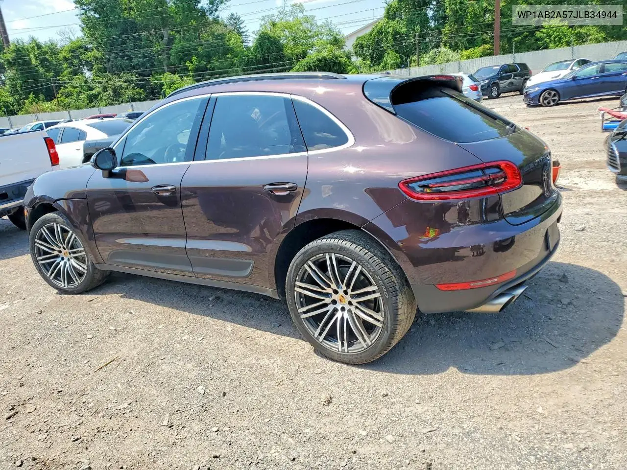 2018 Porsche Macan S VIN: WP1AB2A57JLB34944 Lot: 60929156