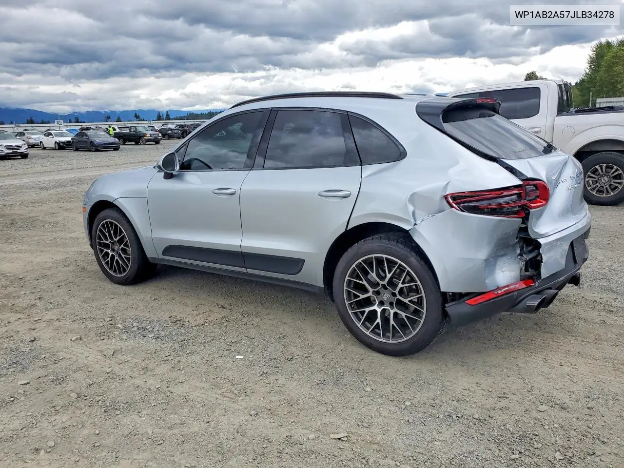 2018 Porsche Macan S VIN: WP1AB2A57JLB34278 Lot: 97682315