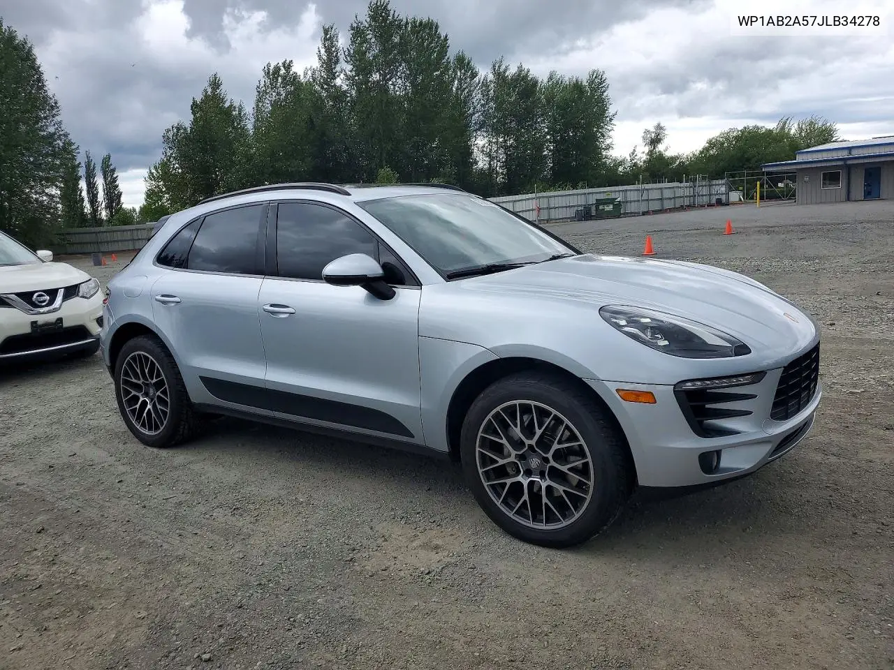 2018 Porsche Macan S VIN: WP1AB2A57JLB34278 Lot: 97682315
