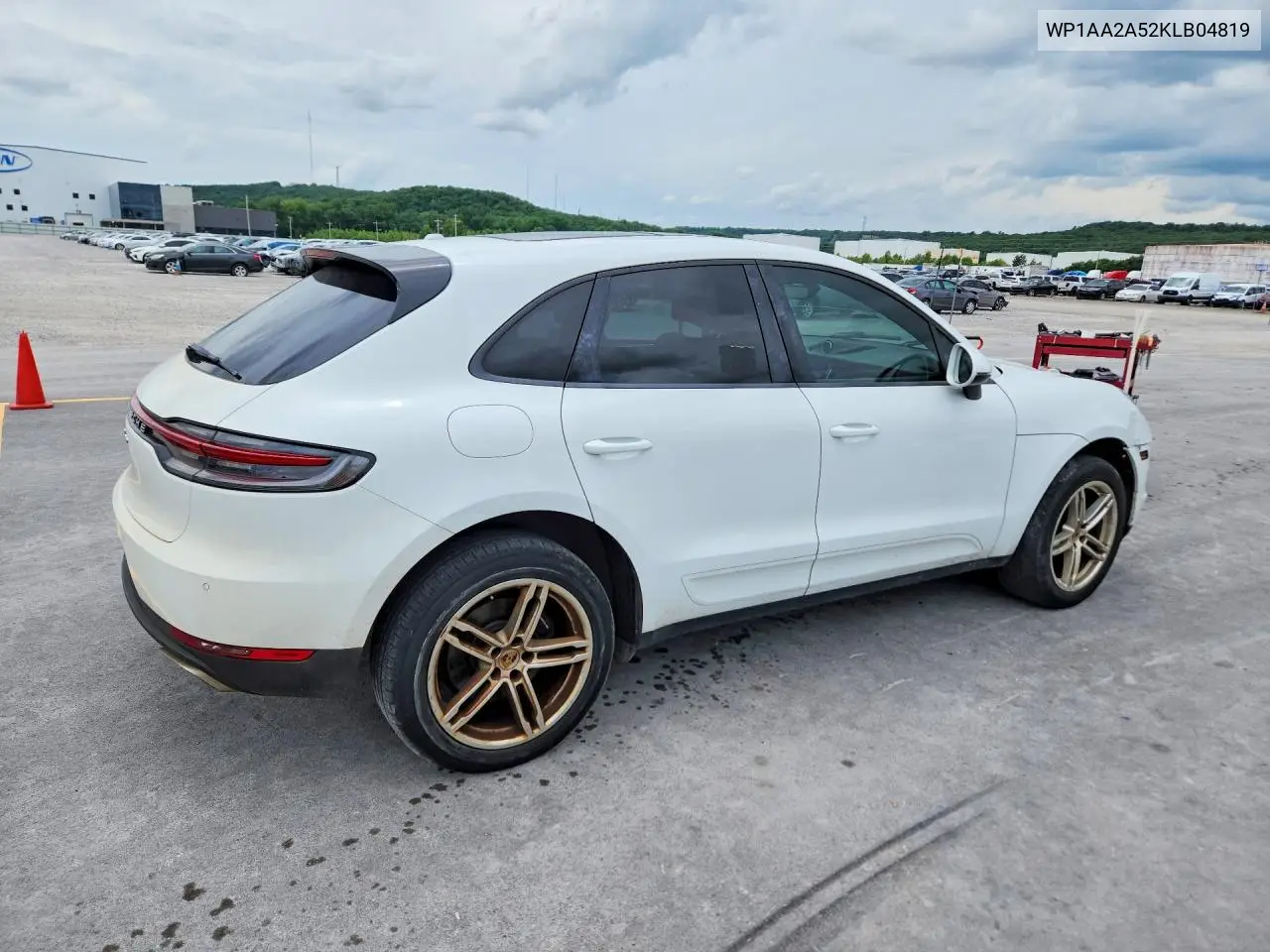 2019 Porsche Macan VIN: WP1AA2A52KLB04819 Lot: 55093516