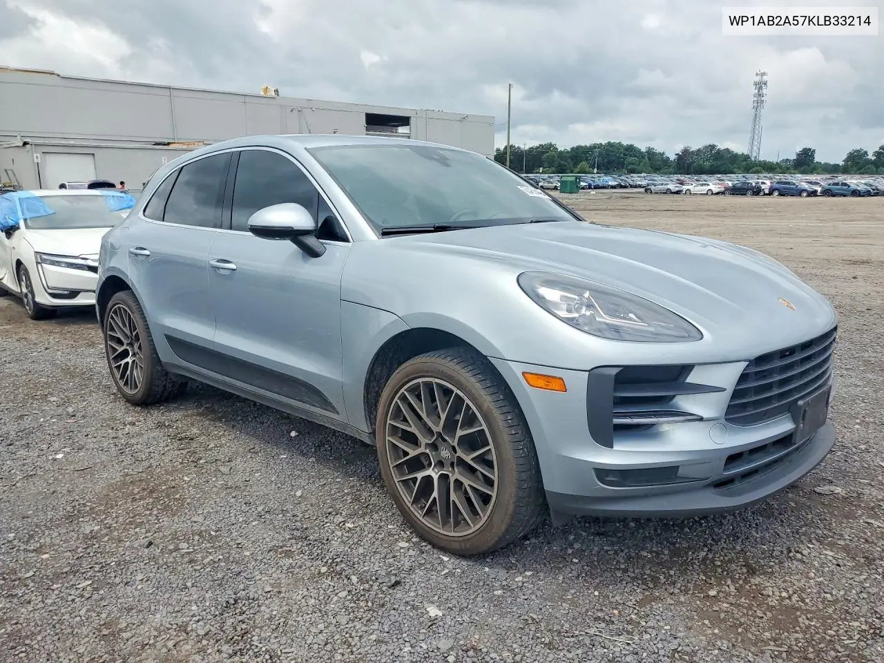 2019 Porsche Macan S VIN: WP1AB2A57KLB33214 Lot: 60465446