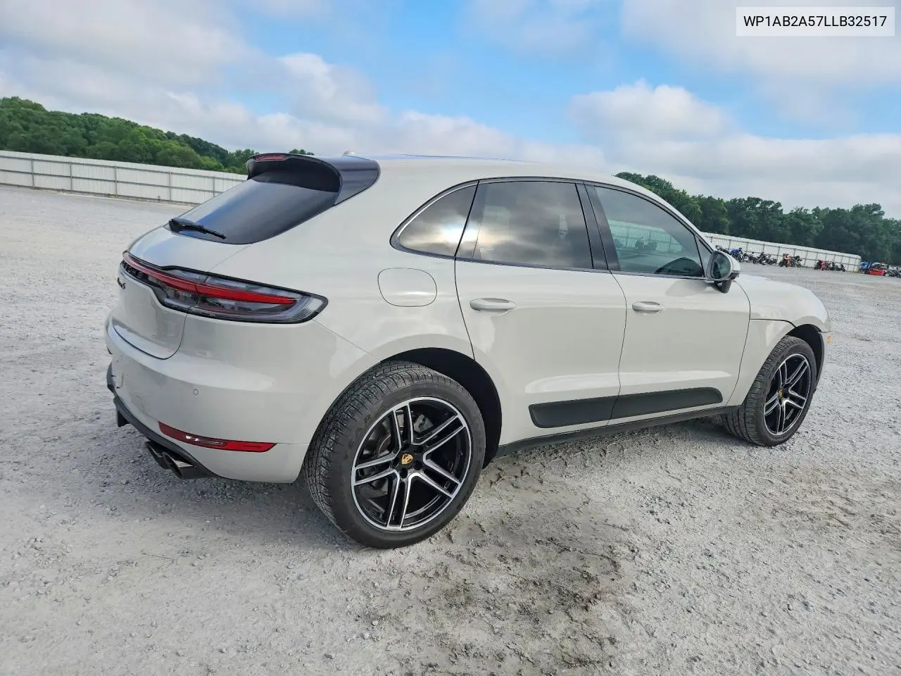 2020 Porsche Macan S VIN: WP1AB2A57LLB32517 Lot: 57397516