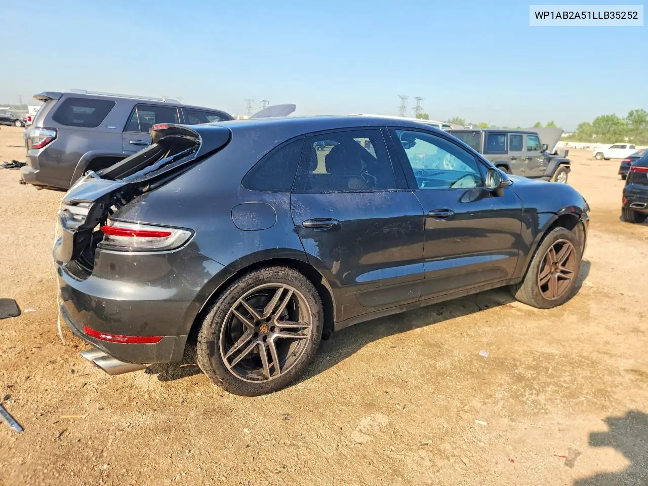 2020 Porsche Macan S VIN: WP1AB2A51LLB35252 Lot: 60924056