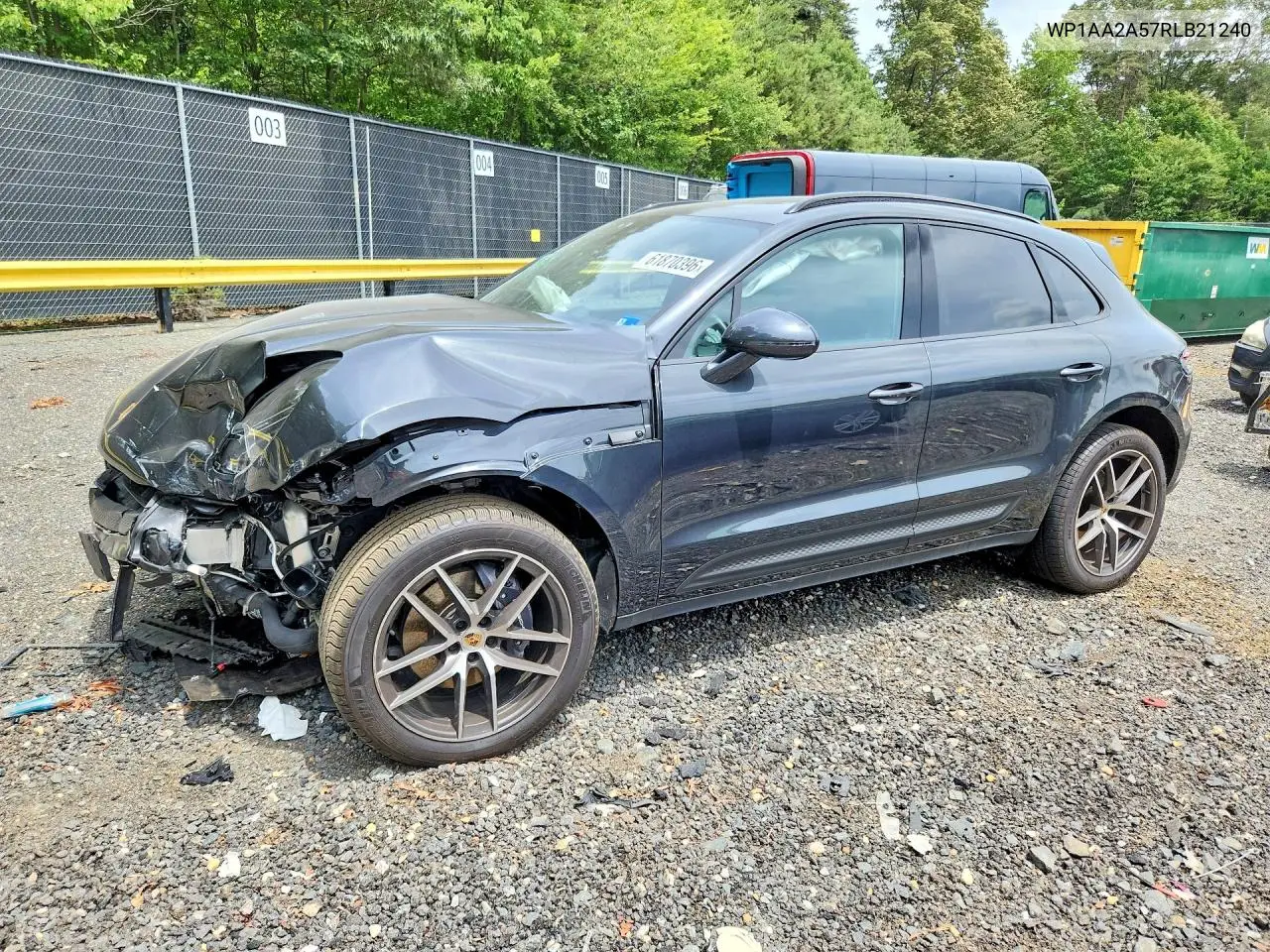 2024 Porsche Macan Base VIN: WP1AA2A57RLB21240 Lot: 61870396