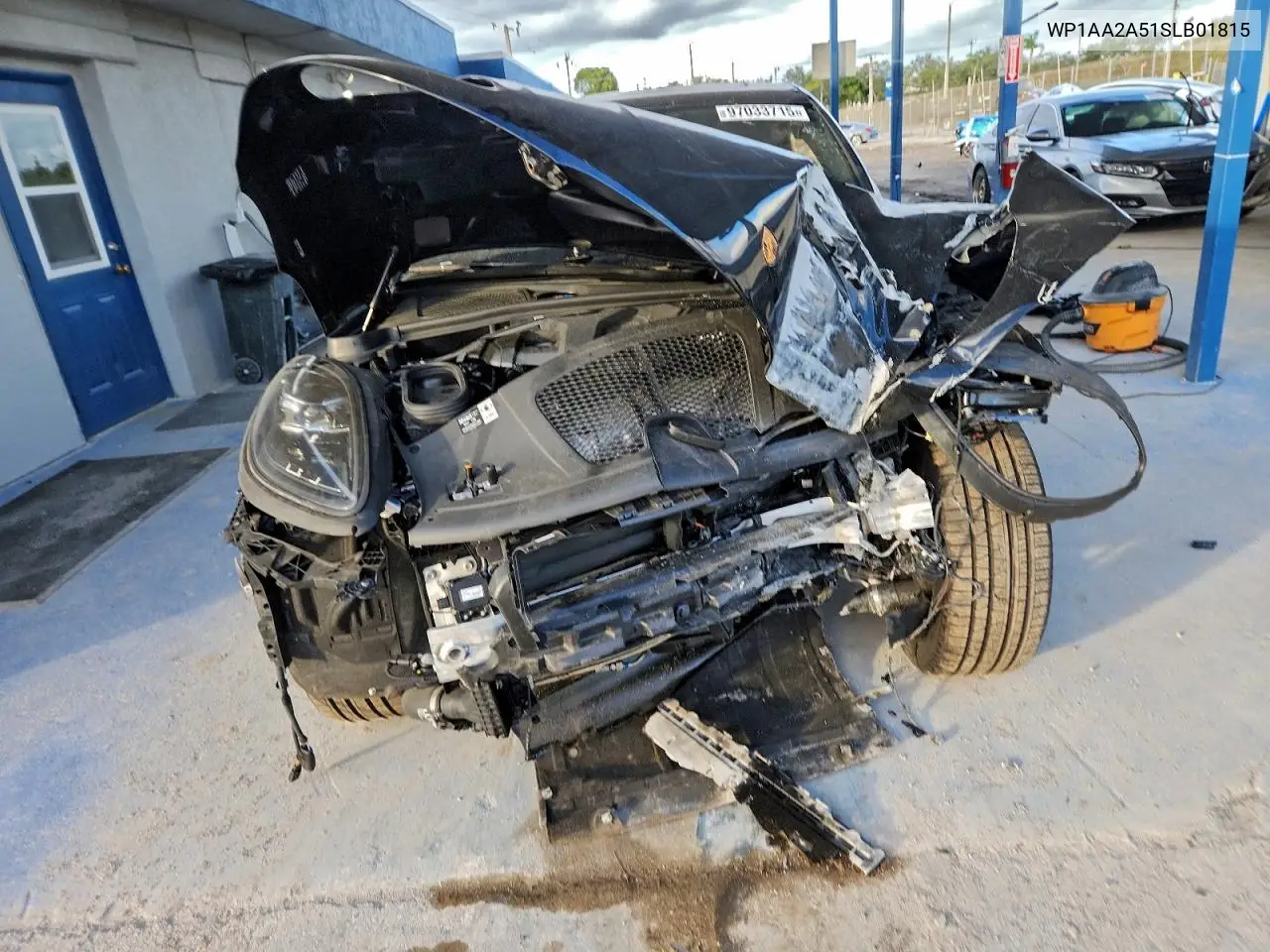 WP1AA2A51SLB01815 2025 Porsche Macan Base