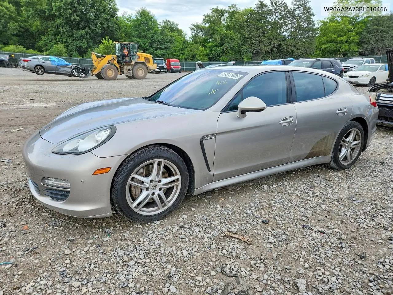 2011 Porsche Panamera 2