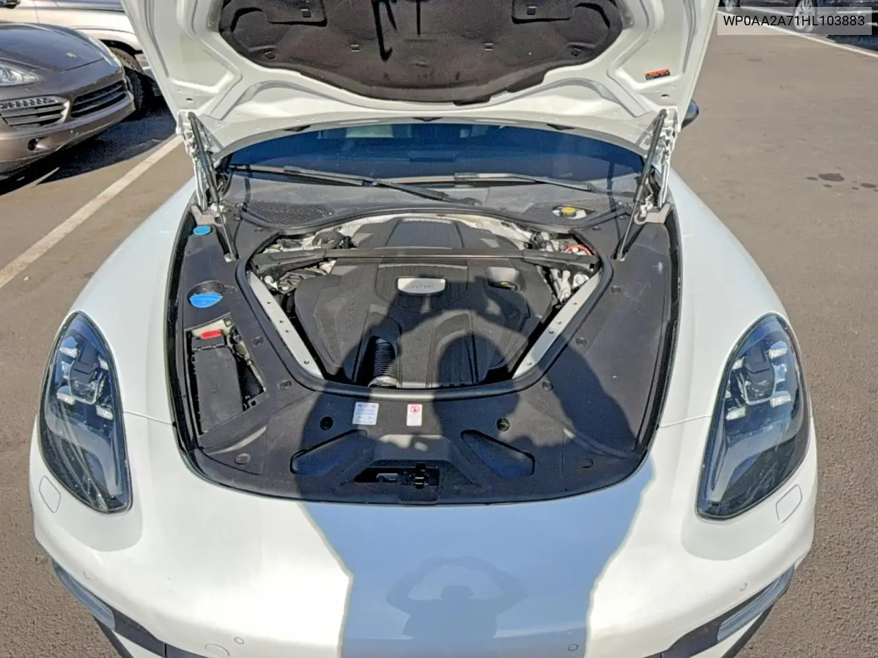 2017 Porsche Panamera 4 VIN: WP0AA2A71HL103883 Lot: 54730486