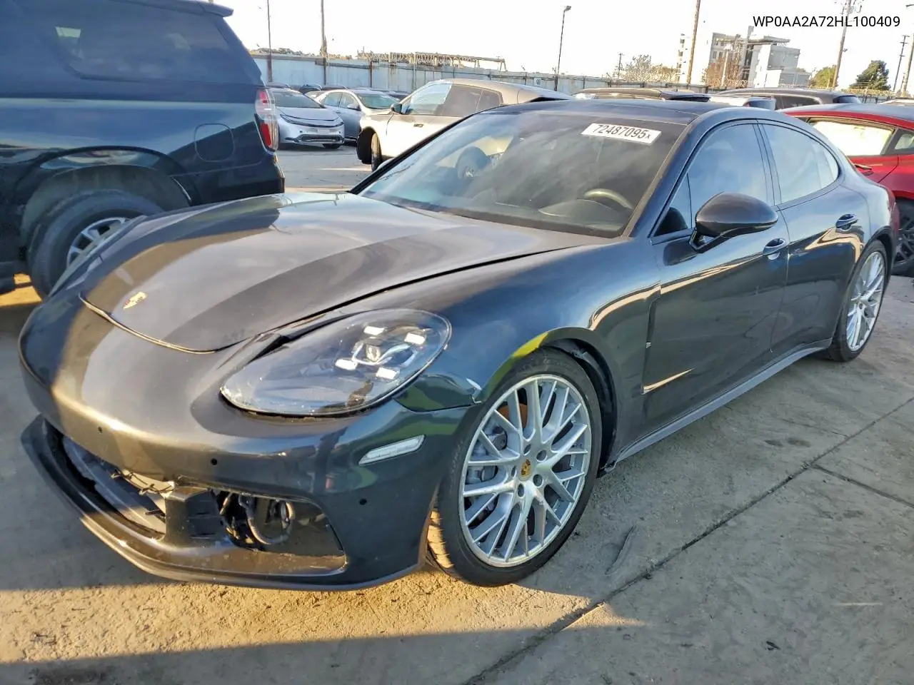 2017 Porsche Panamera 2