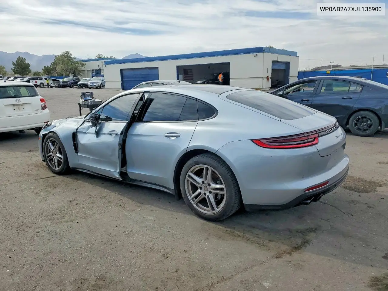2018 Porsche Panamera 4S VIN: WP0AB2A7XJL135900 Lot: 57196676