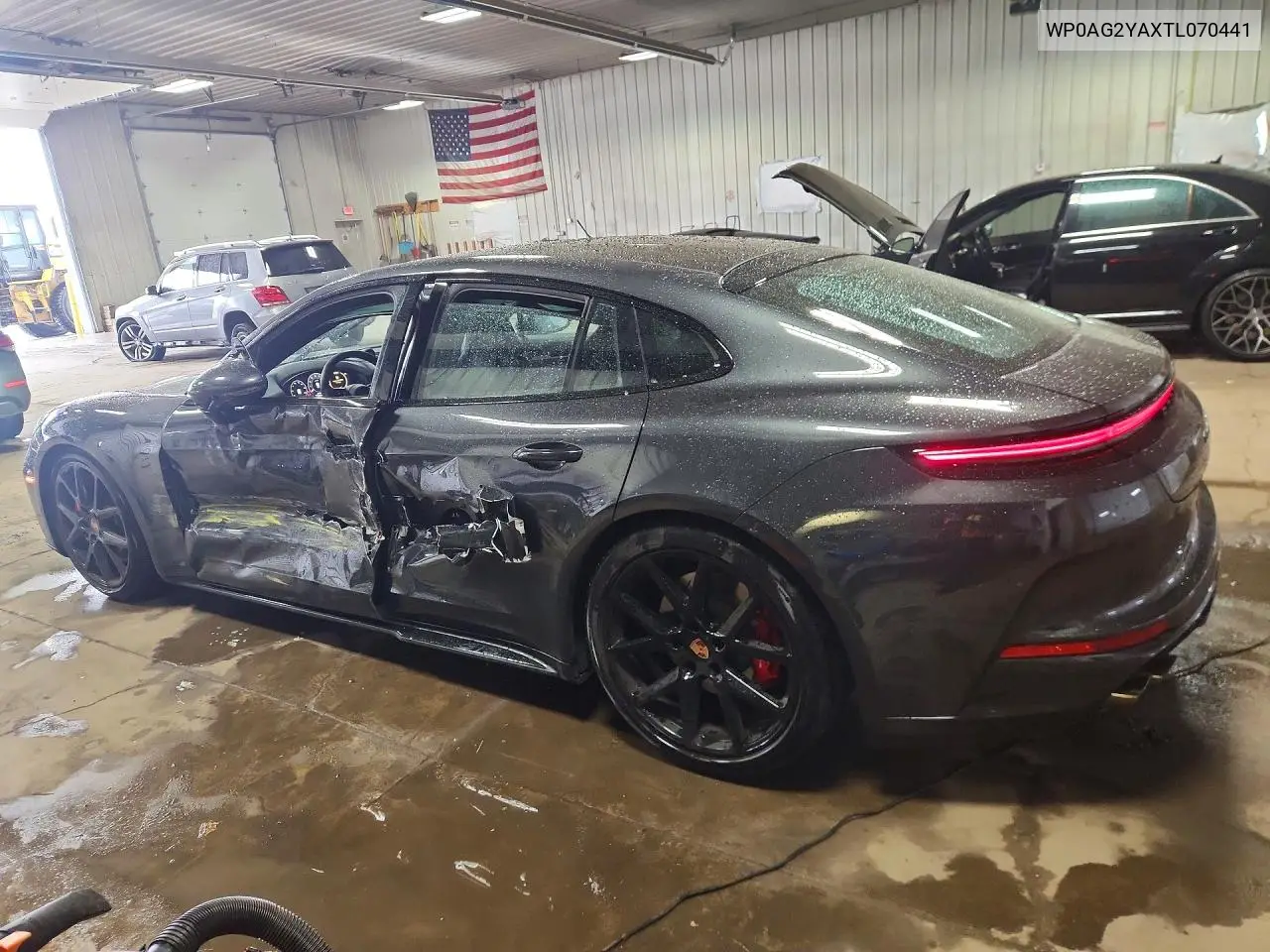 2026 Porsche Panamera Gts VIN: WP0AG2YAXTL070441 Lot: 51098996