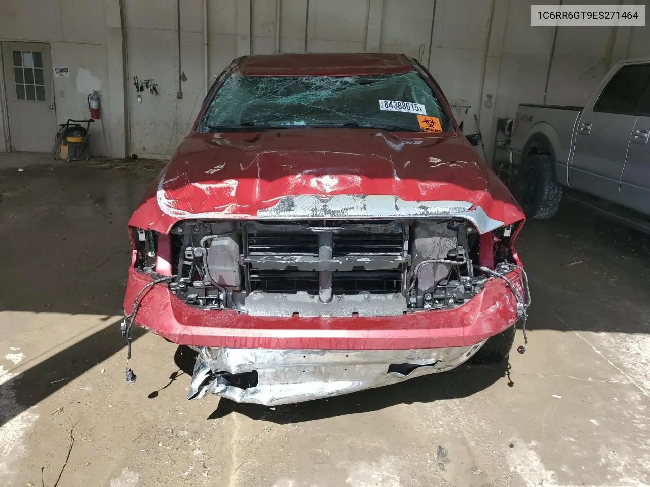 1C6RR6GT9ES271464 2014 Ram 1500 Slt