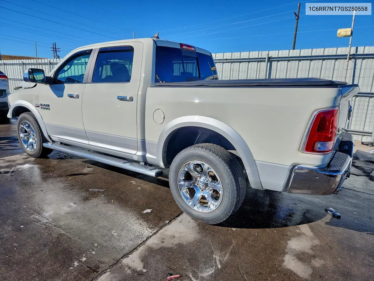 1C6RR7NT7GS250558 2016 Ram 1500 Laramie