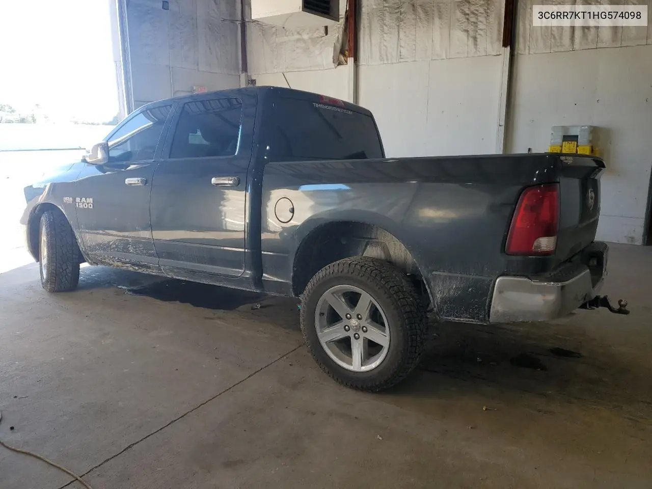 3C6RR7KT1HG574098 2017 Ram 1500 St