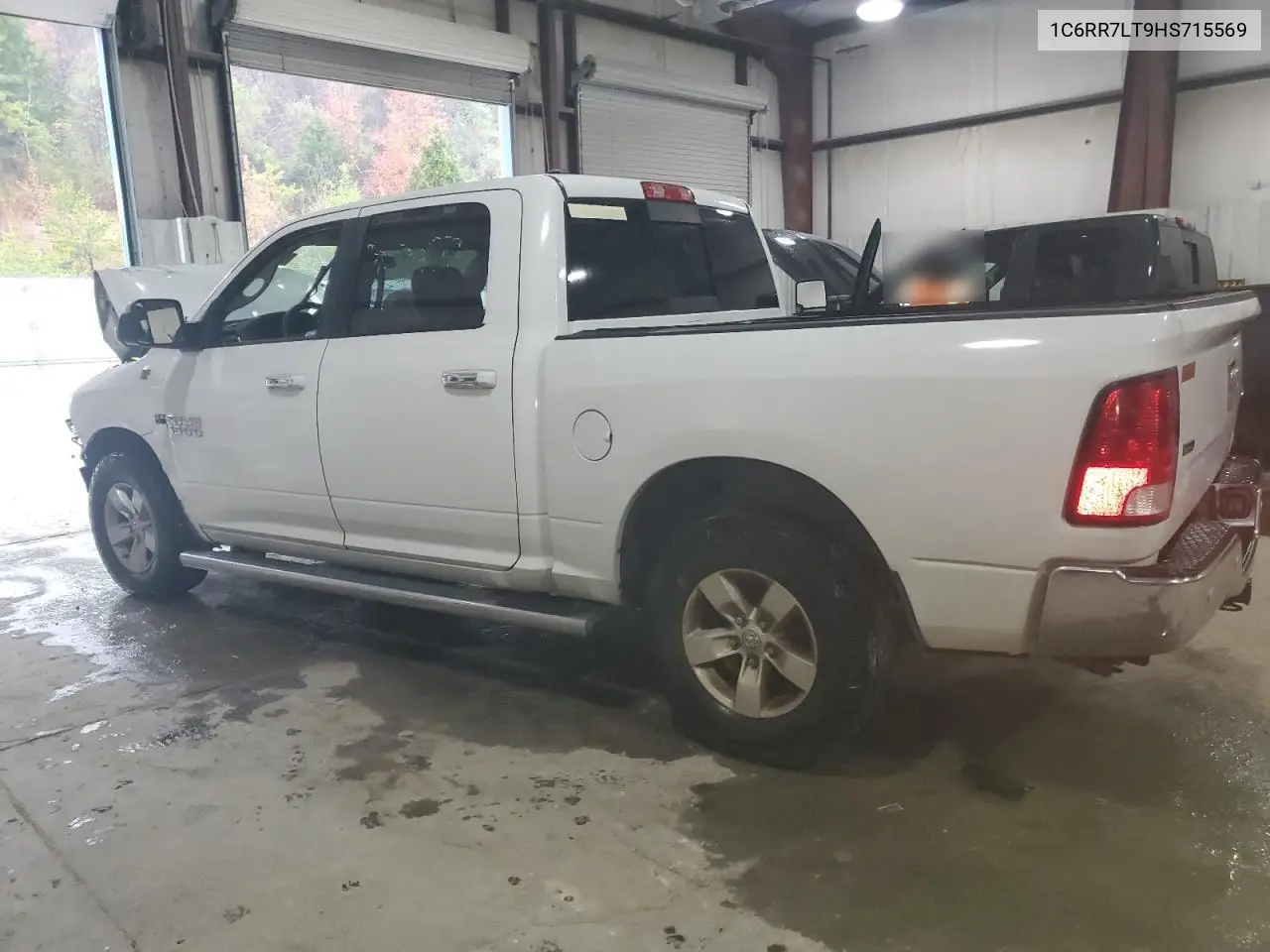 1C6RR7LT9HS715569 2017 Ram 1500 Slt