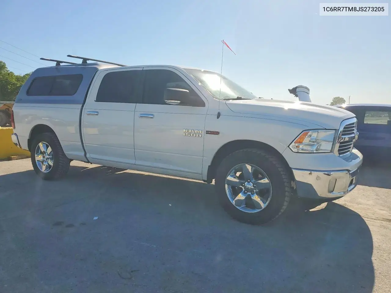 1C6RR7TM8JS273205 2018 Ram 1500 Slt