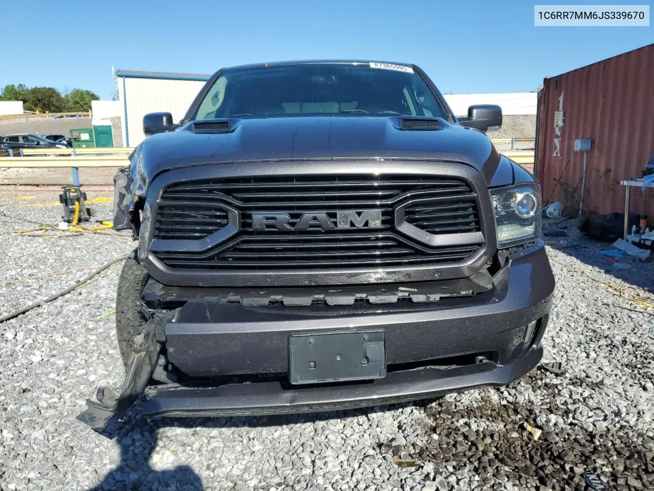1C6RR7MM6JS339670 2018 Ram 1500 Sport