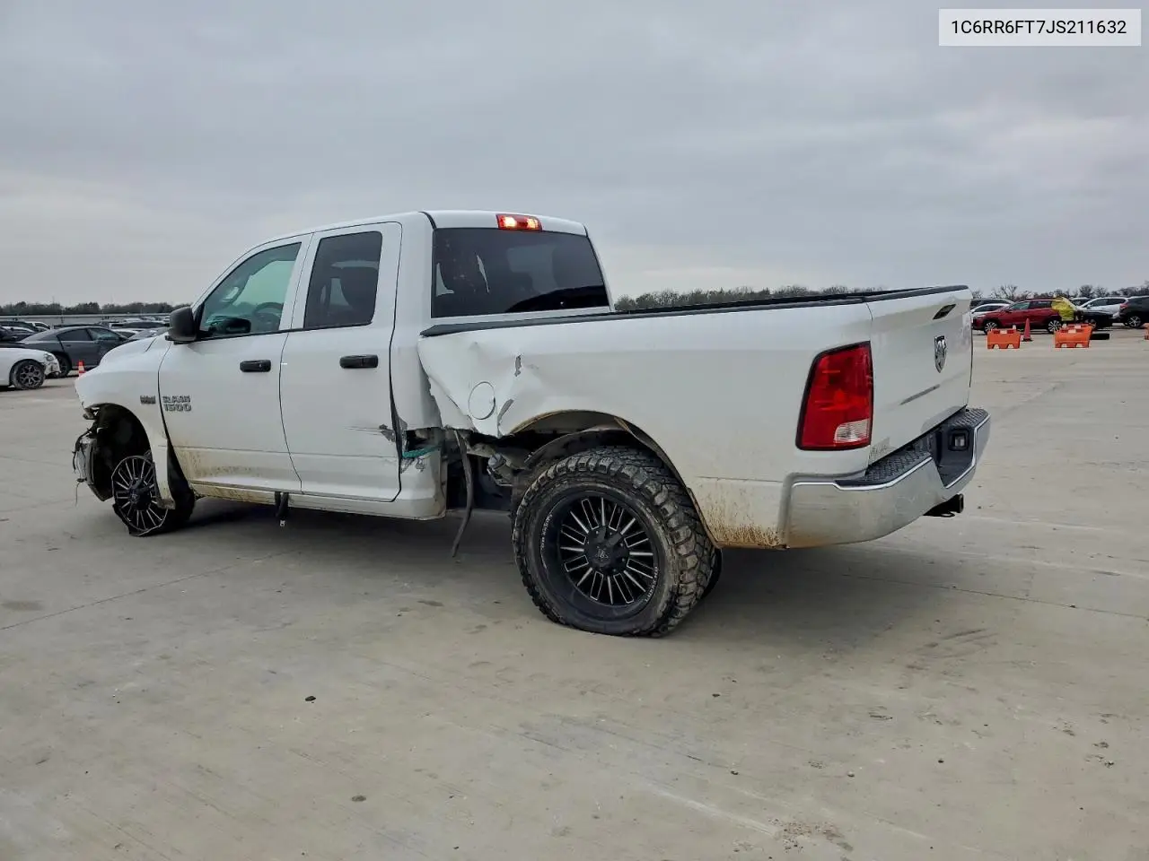 1C6RR6FT7JS211632 2018 Ram 1500 St