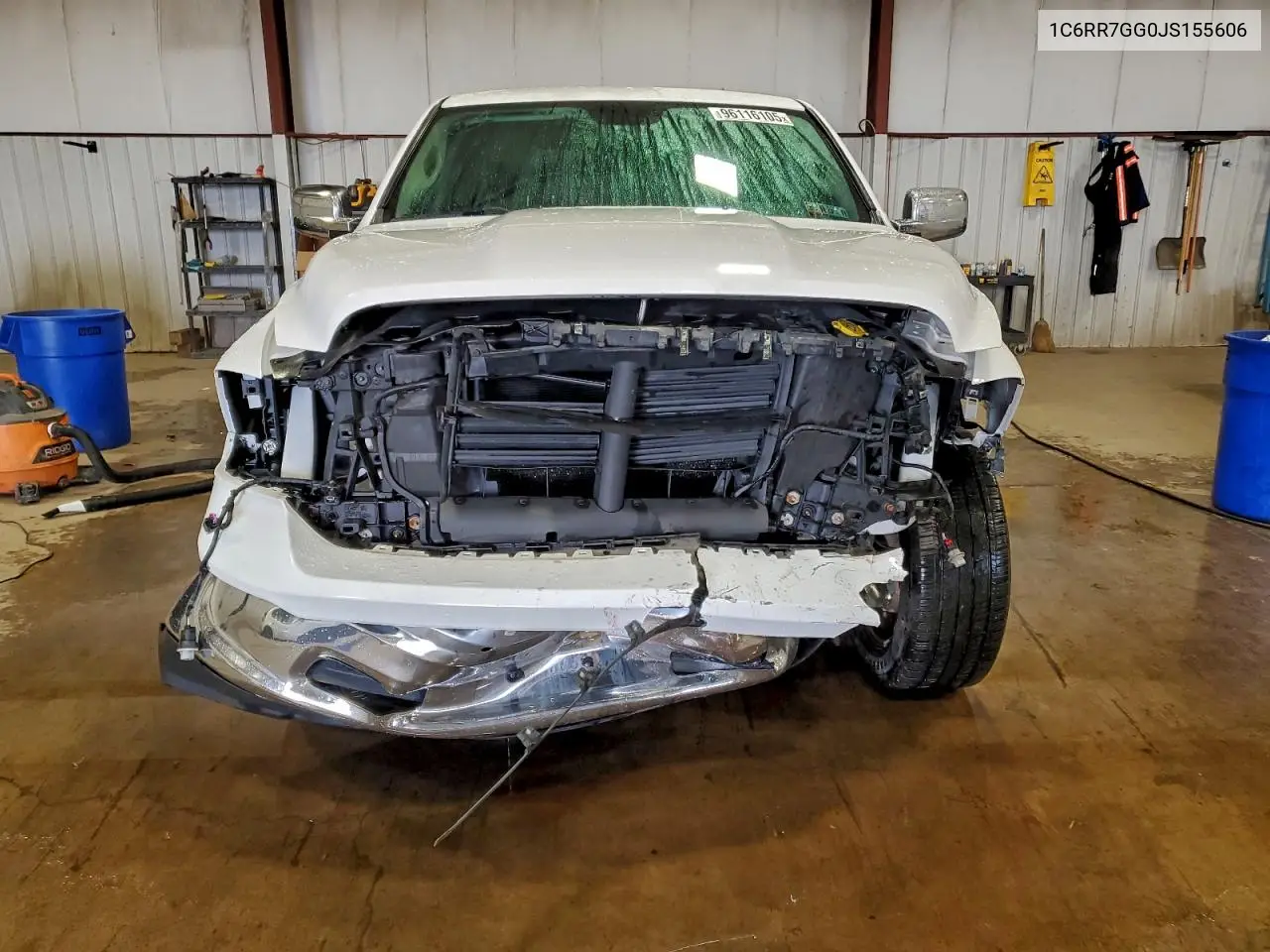 1C6RR7GG0JS155606 2018 Ram 1500 Slt