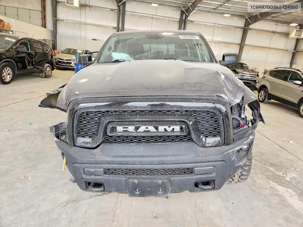 1C6RR7GG8KS724560 2019 Ram 1500 Classic Slt