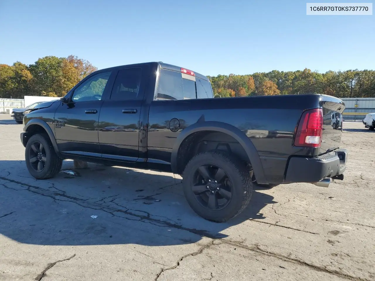 1C6RR7GT0KS737770 2019 Ram 1500 Classic Slt