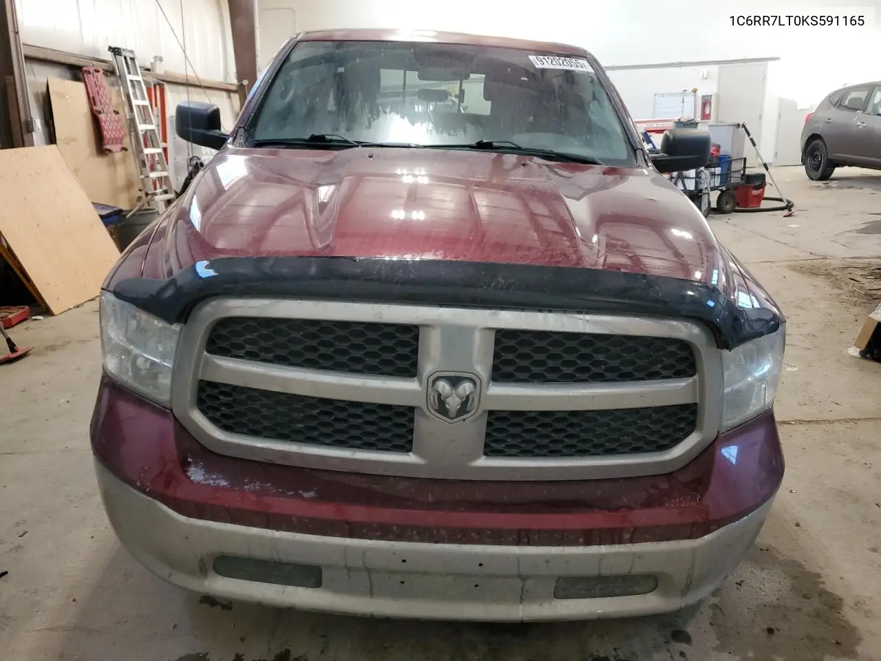 1C6RR7LT0KS591165 2019 Ram 1500 Classic Slt