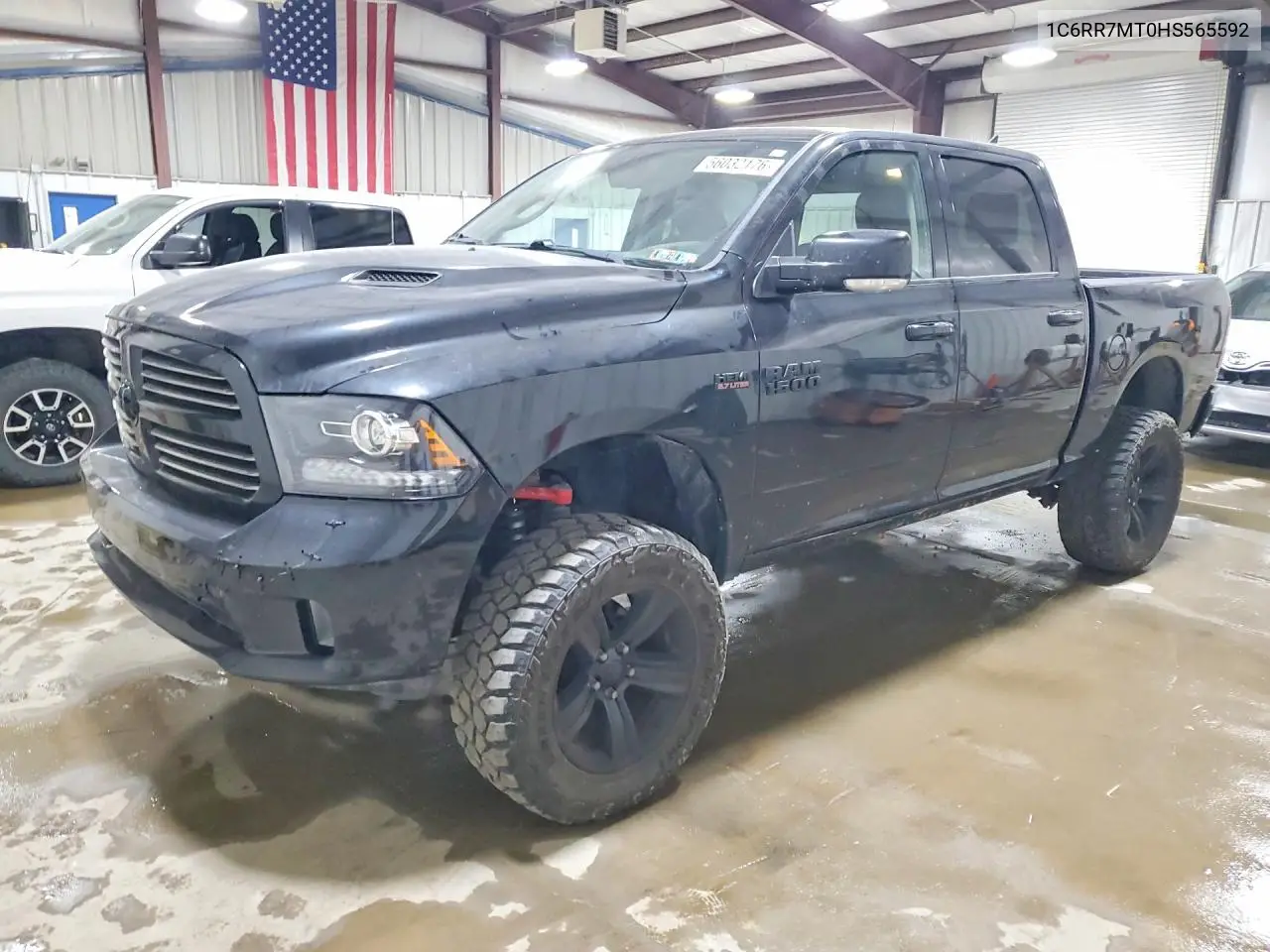 2017 Ram 1500 Sport VIN: 1C6RR7MT0HS565592 Lot: 56032176