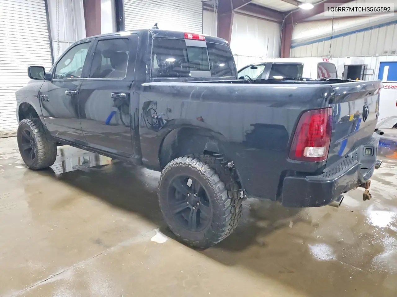2017 Ram 1500 Sport VIN: 1C6RR7MT0HS565592 Lot: 56032176