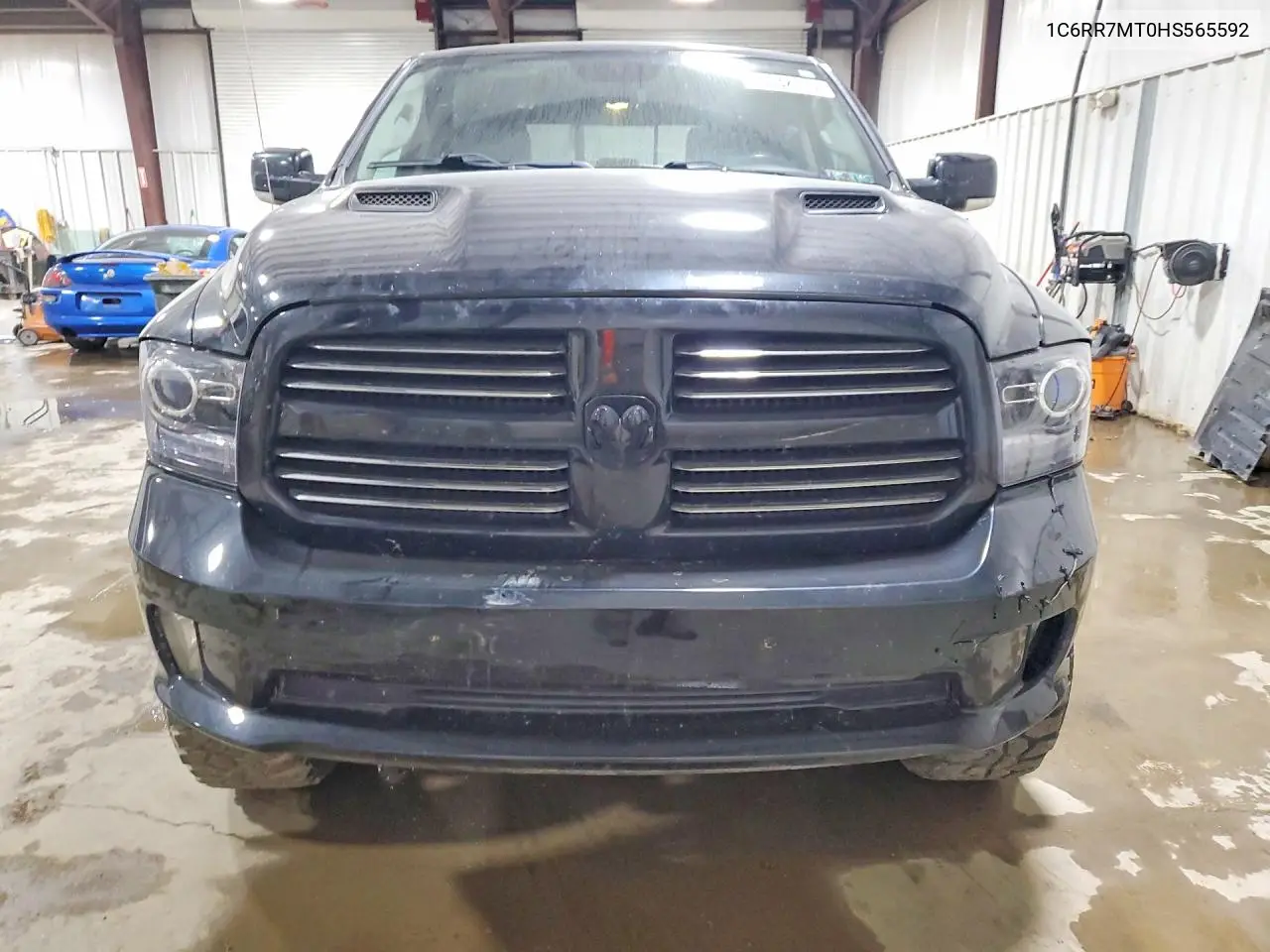 2017 Ram 1500 Sport VIN: 1C6RR7MT0HS565592 Lot: 56032176