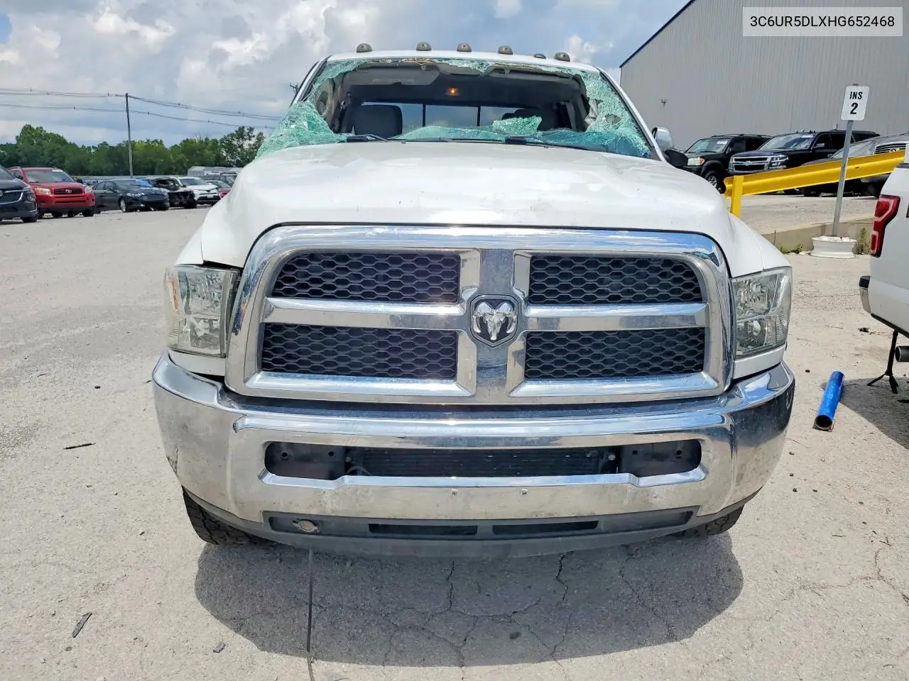 2017 Ram 2500 Slt VIN: 3C6UR5DLXHG652468 Lot: 61610026
