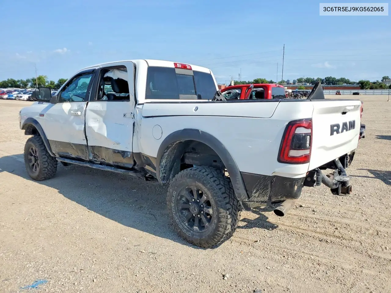 2019 Ram 2500 Powerwagon VIN: 3C6TR5EJ9KG562065 Lot: 60770136