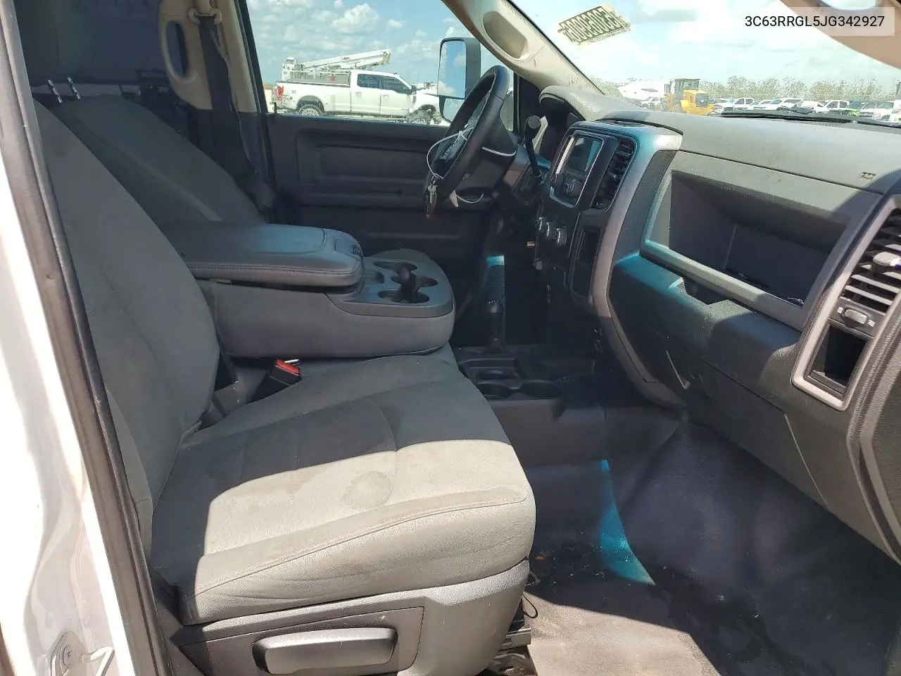 2018 Ram 3500 St VIN: 3C63RRGL5JG342927 Lot: 53069906