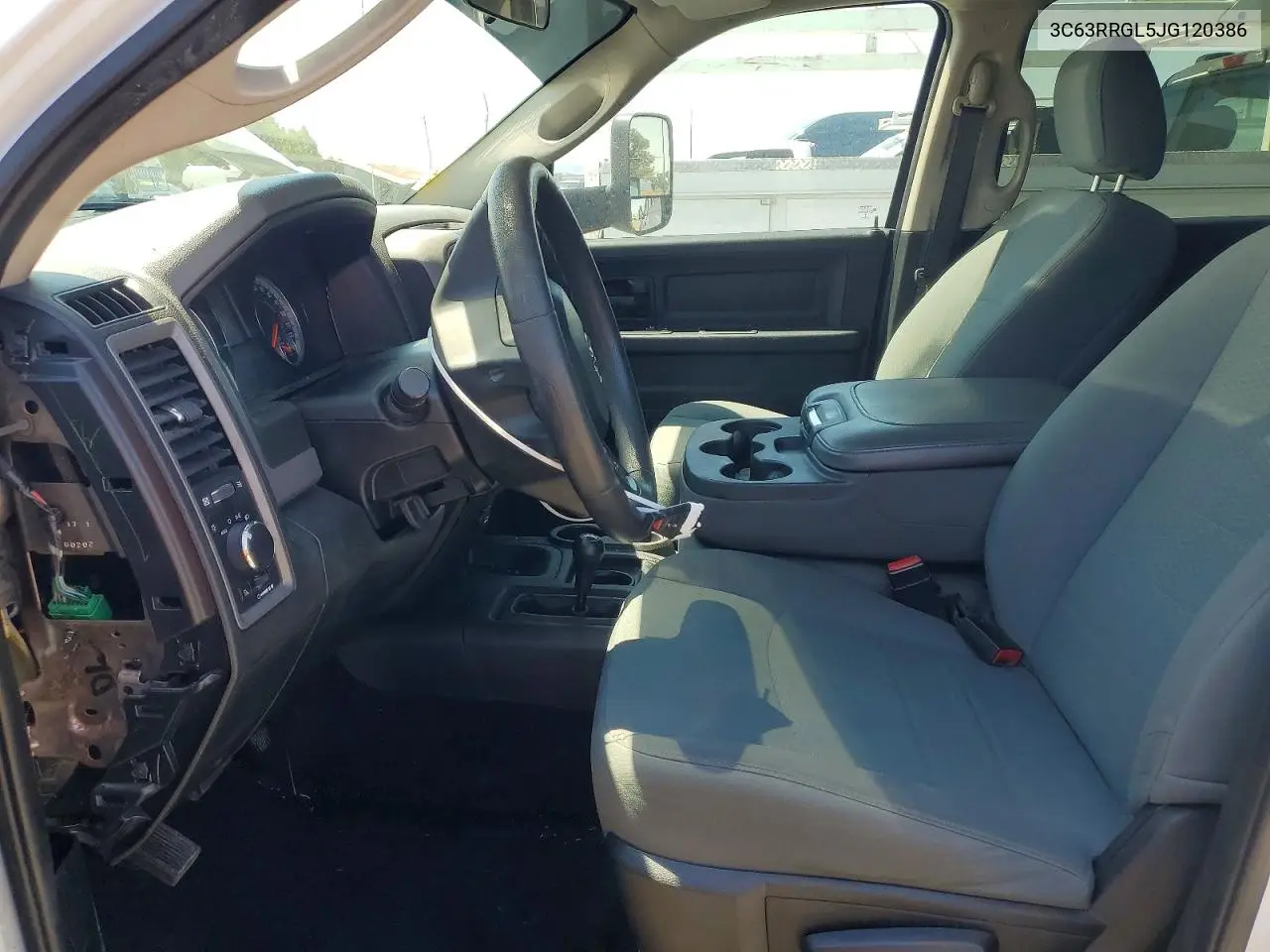 3C63RRGL5JG120386 2018 Ram 3500 St