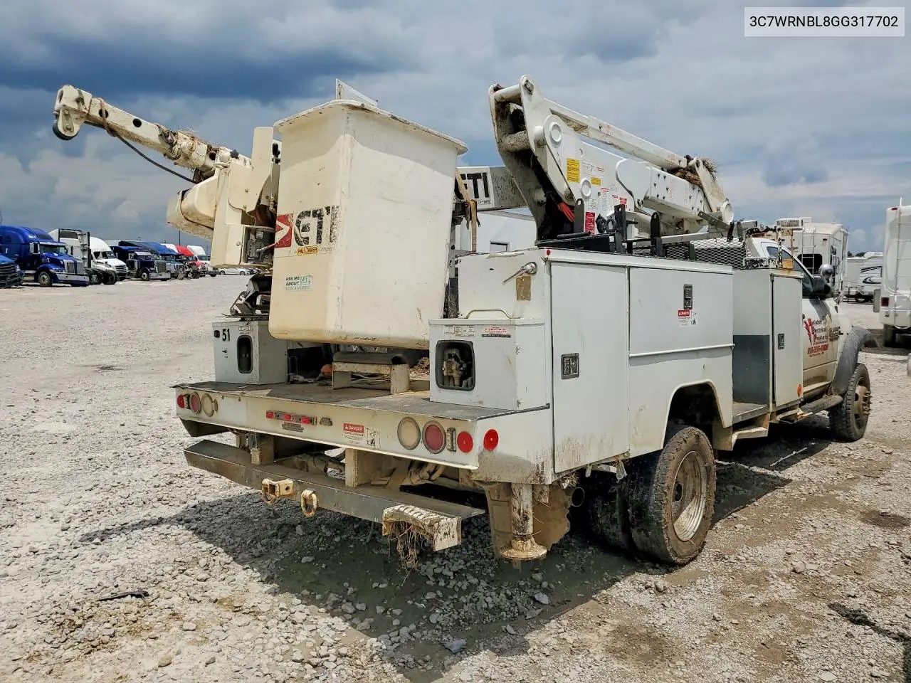 2016 Ram 5500 Bucket Truck VIN: 3C7WRNBL8GG317702 Lot: 54489286