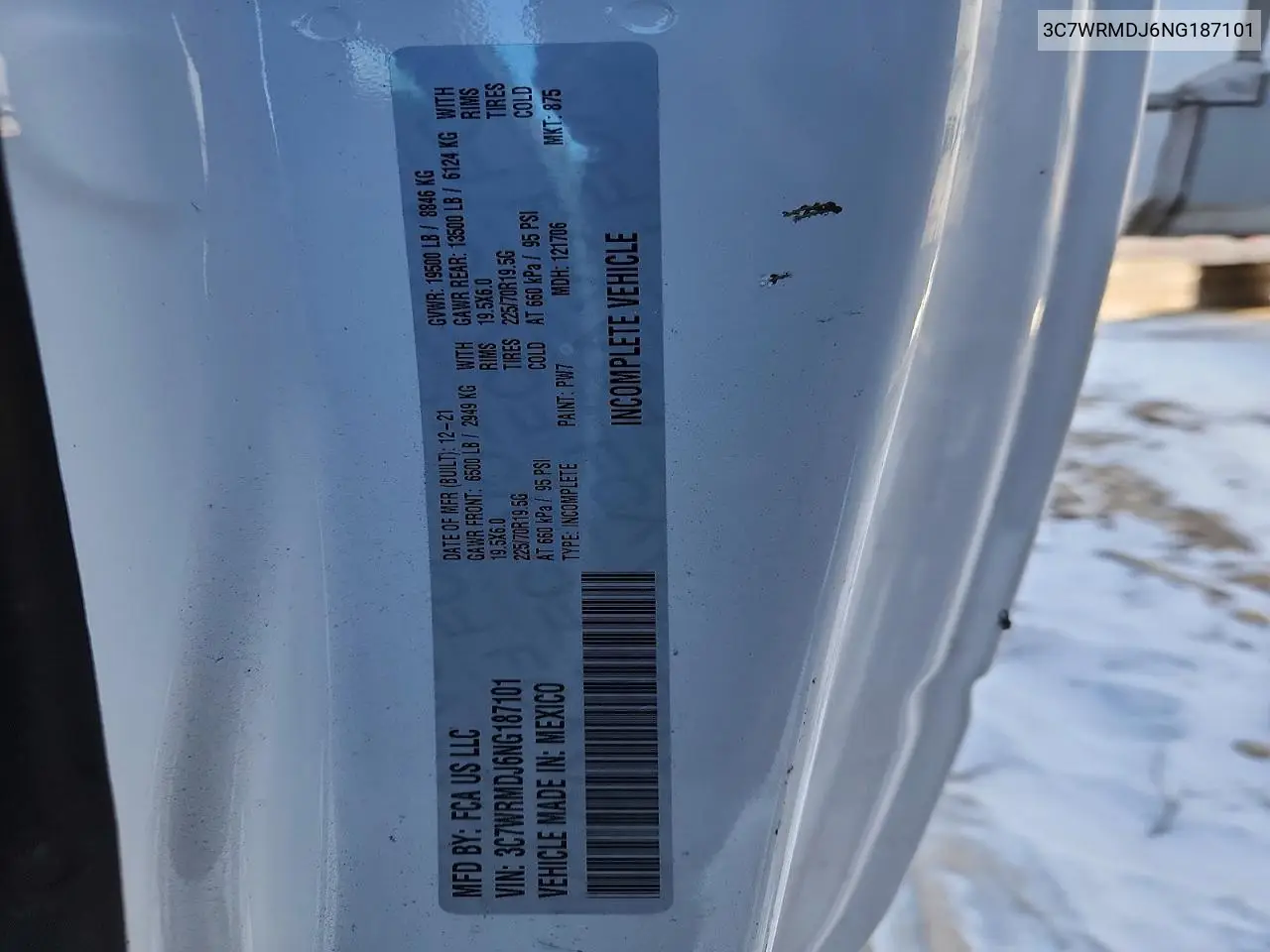 2022 Ram 5500 Refrigerated Box Truck 6.4L V8 VIN: 3C7WRMDJ6NG187101 Lot: 72216035