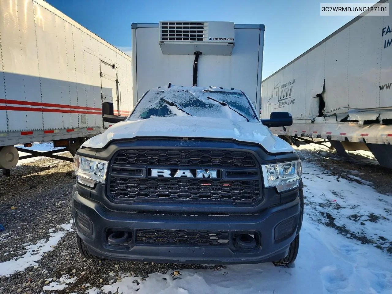 2022 Ram 5500 Refrigerated Box Truck 6.4L V8 VIN: 3C7WRMDJ6NG187101 Lot: 72216035