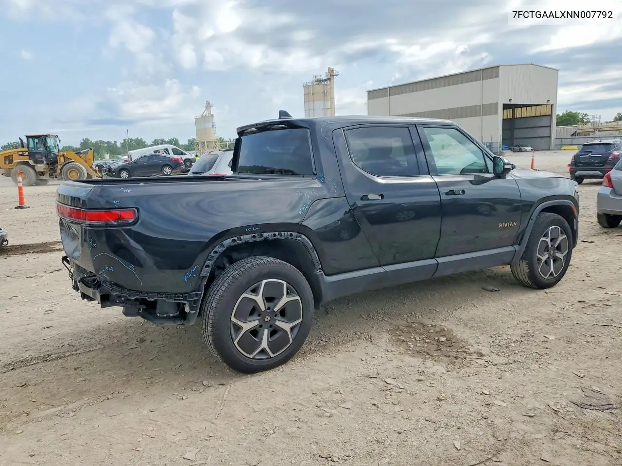 2022 Rivian R1T Launch Edition VIN: 7FCTGAALXNN007792 Lot: 54403336