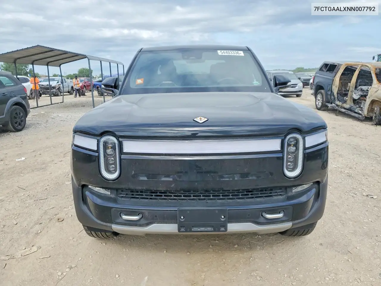 2022 Rivian R1T Launch Edition VIN: 7FCTGAALXNN007792 Lot: 54403336
