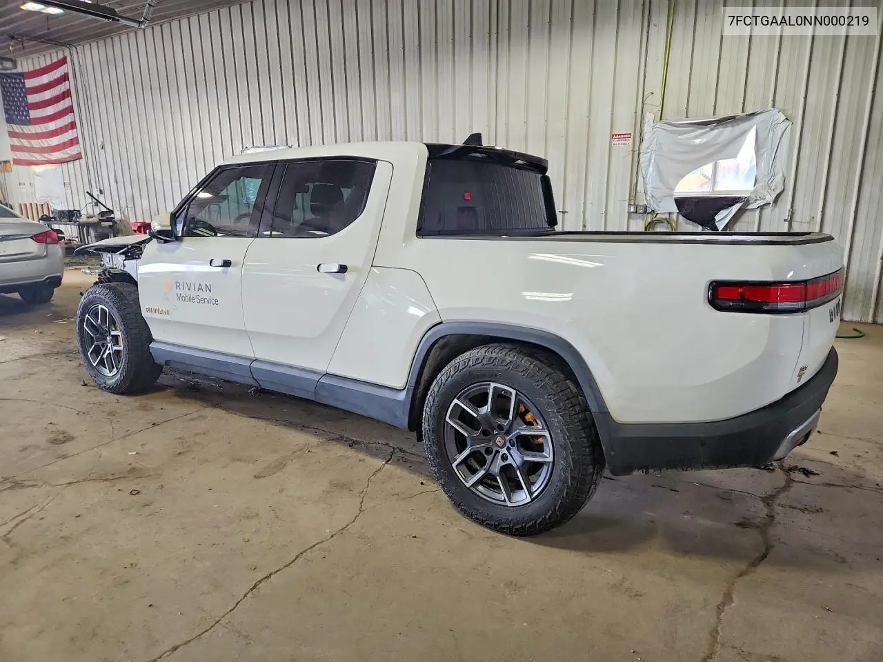 2022 Rivian R1T Launch Edition VIN: 7FCTGAAL0NN000219 Lot: 54446386
