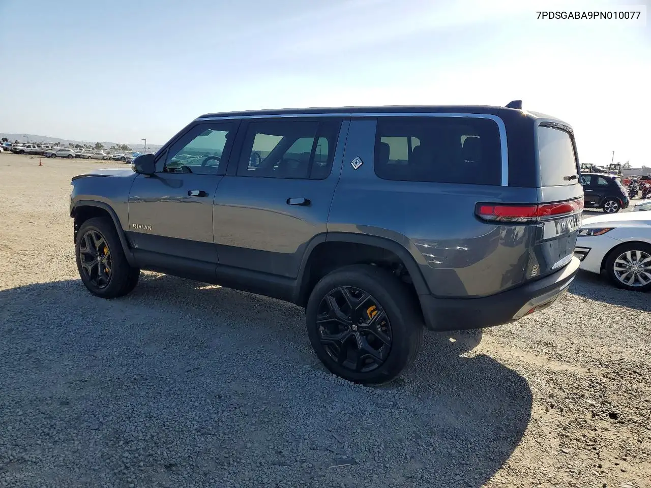 2023 Rivian R1S Adventure VIN: 7PDSGABA9PN010077 Lot: 56540556