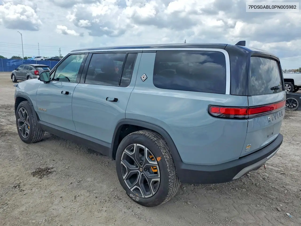 2023 Rivian R1S Launch Edition VIN: 7PDSGABL0PN005982 Lot: 59173516