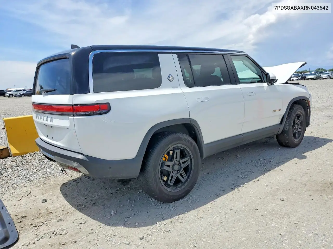 2024 Rivian R1S Adventure VIN: 7PDSGABAXRN043642 Lot: 55726536