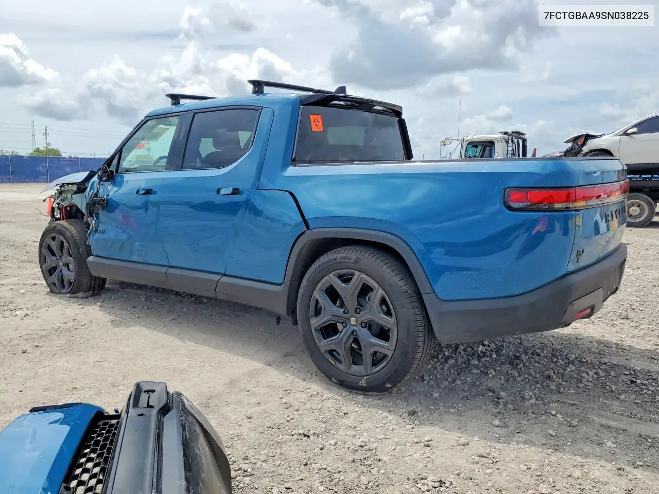 2025 Rivian R1T Adventure VIN: 7FCTGBAA9SN038225 Lot: 53447366