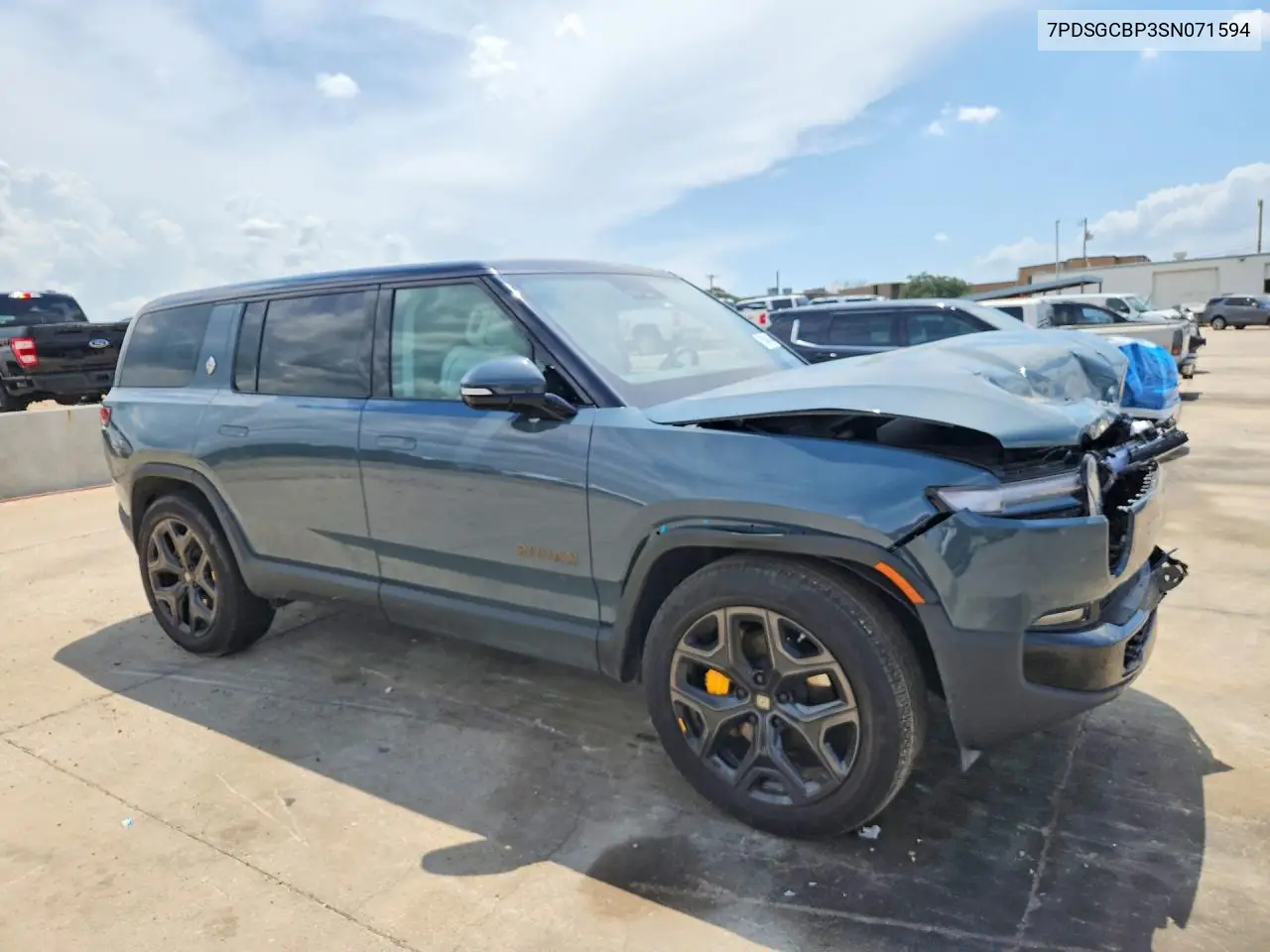 2025 Rivian R1S Premium VIN: 7PDSGCBP3SN071594 Lot: 55348416