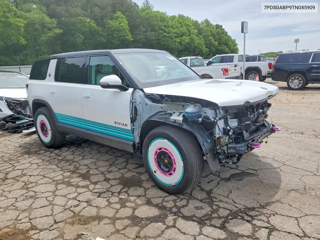 2026 Rivian R1S Premium VIN: 7PDSGABP9TN085909 Lot: 51177706